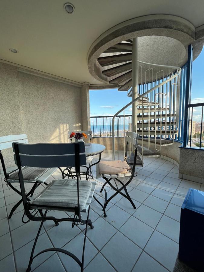 Atico Frente Al Mar, Pataconablue, Complejo Vacacional Apartment Valencia Bagian luar foto