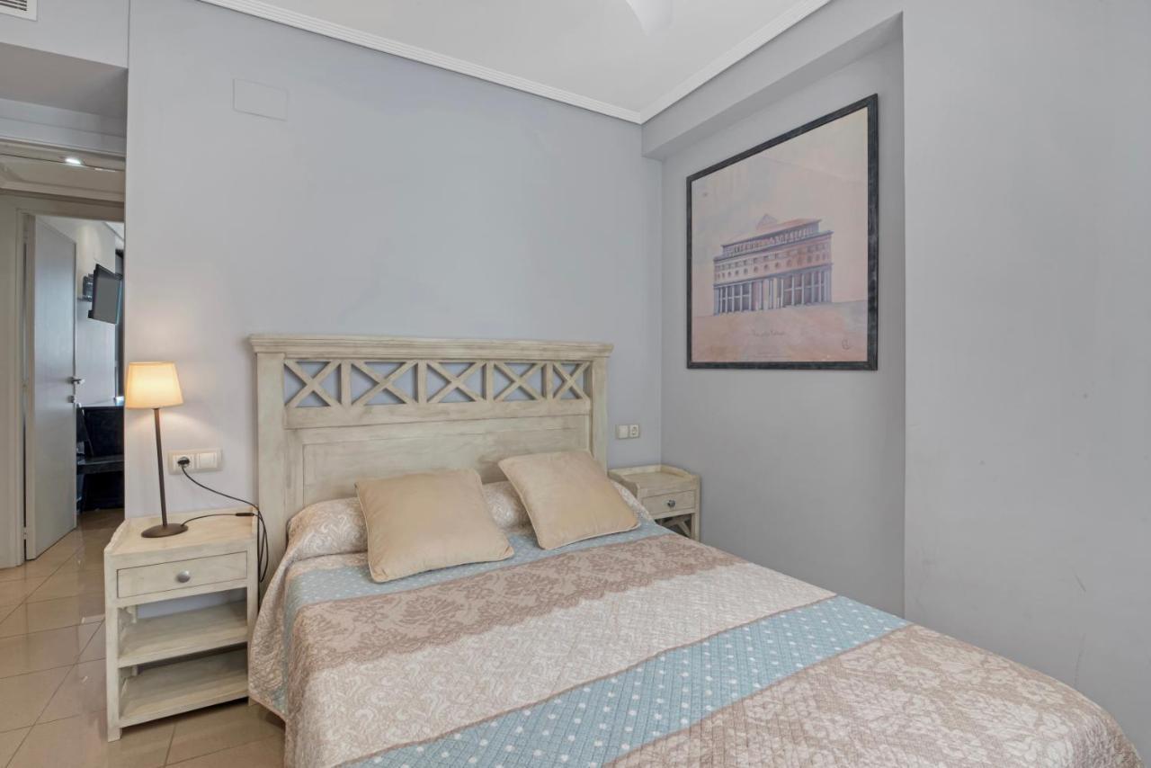 Atico Frente Al Mar, Pataconablue, Complejo Vacacional Apartment Valencia Bagian luar foto